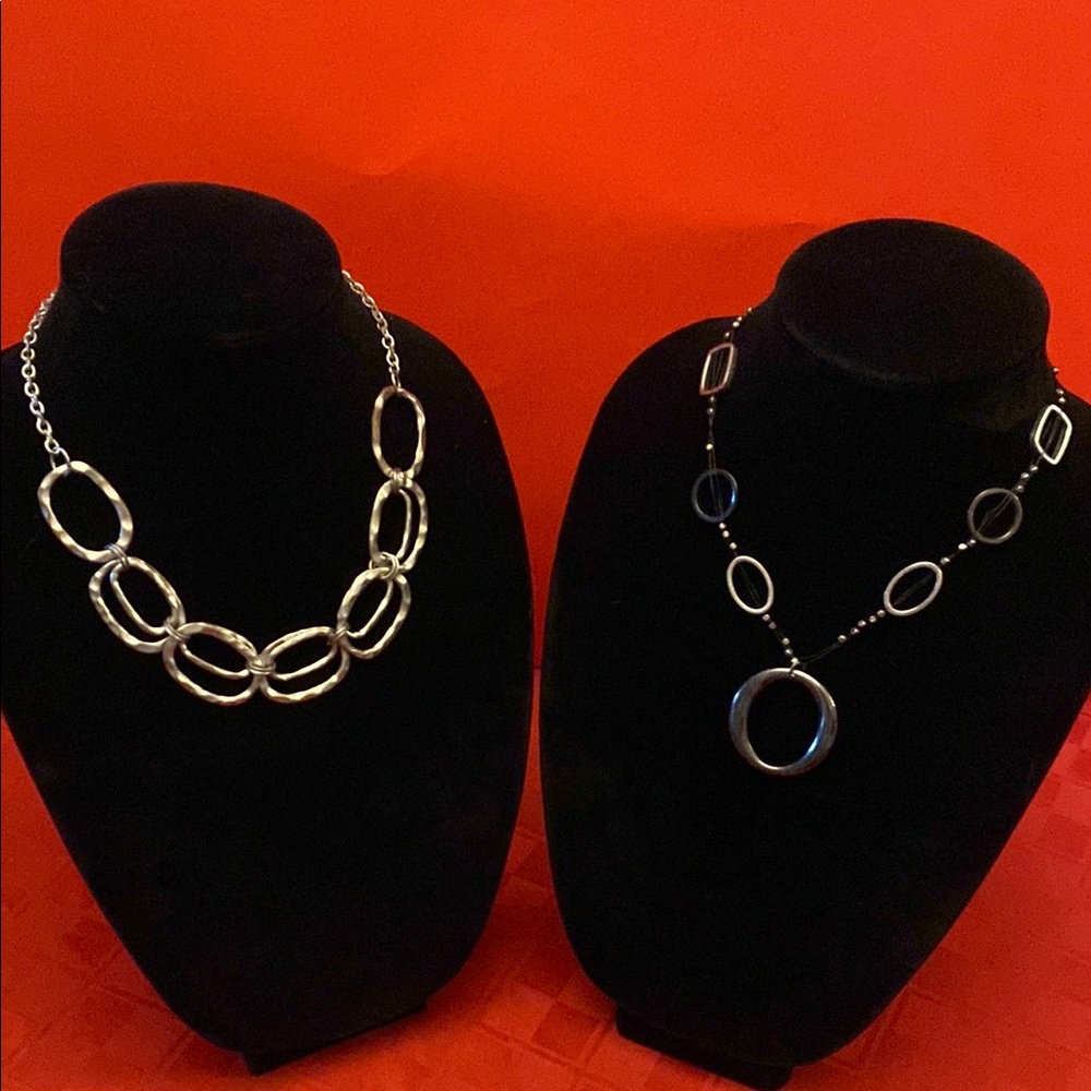 Elegant Silver Necklace Set